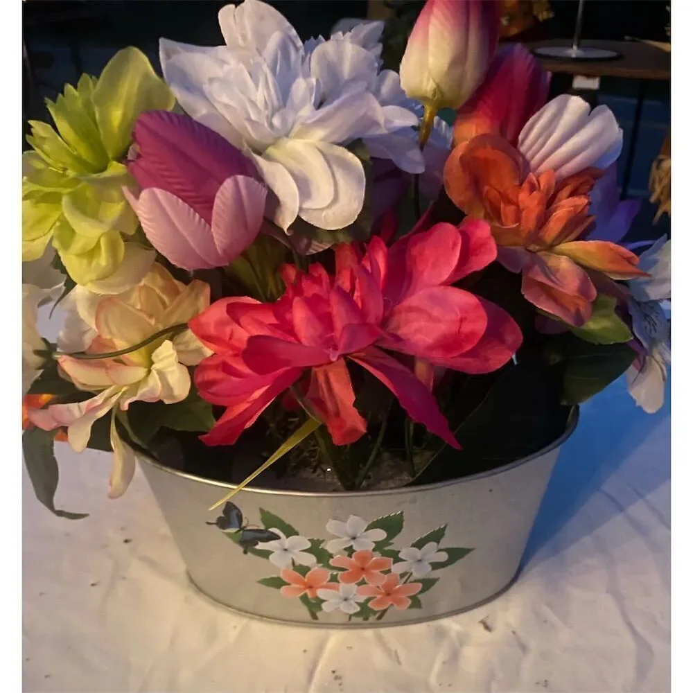 Please read! Multicolor artificial Flower Basket Door Decoration Dahlias Tulips